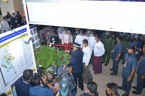 ၅၈ နှစ်မြောက် မြန်မာနိုင်ငံ ရဲတပ်ဖွဲ့ ရွှေရတု နှစ်ပတ်လည်နေ့ အခမ်းအနား