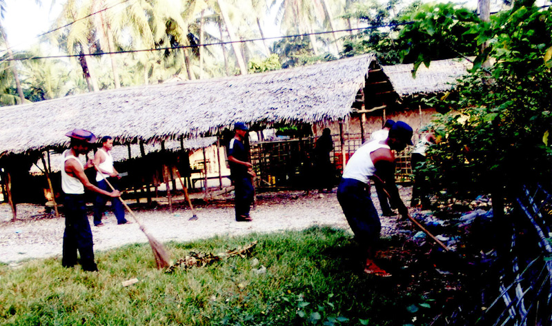 ပြည်သူ့အကျိုးပြုလုပ်ငန်းများ