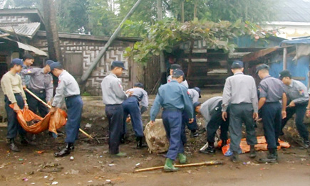 ပြည်သူ့အကျိုးပြုလုပ်ငန်းများ