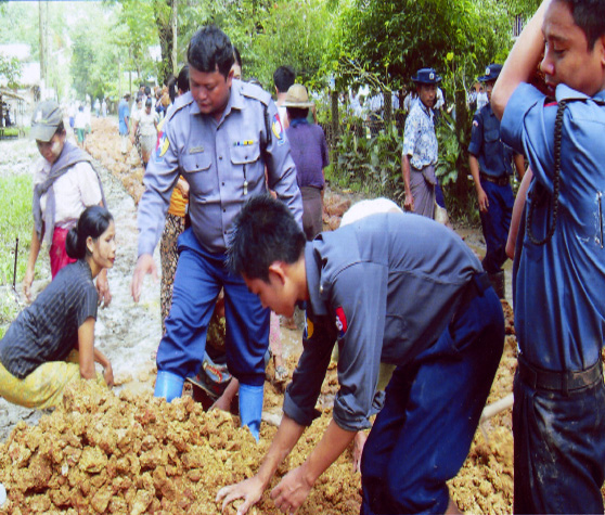 ပြည်သူ့အကျိုးပြုလုပ်ငန်းများ