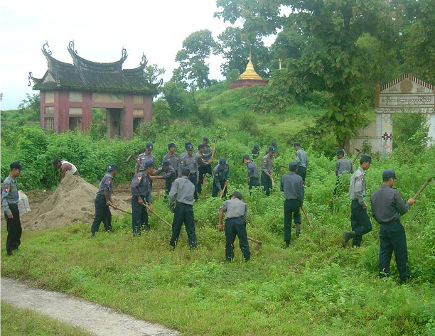 ပြည်သူ့အကျိုးပြုလုပ်ငန်းများ